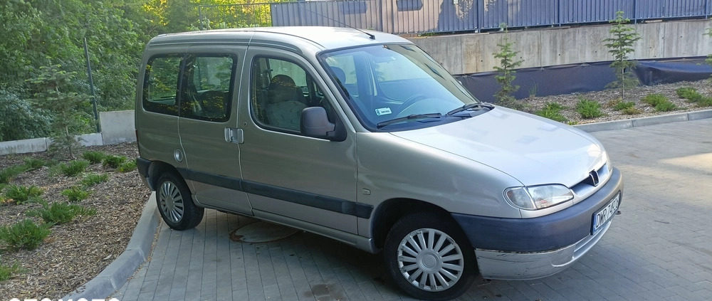 Peugeot Partner cena 4550 przebieg: 376000, rok produkcji 2000 z Wrocław małe 742